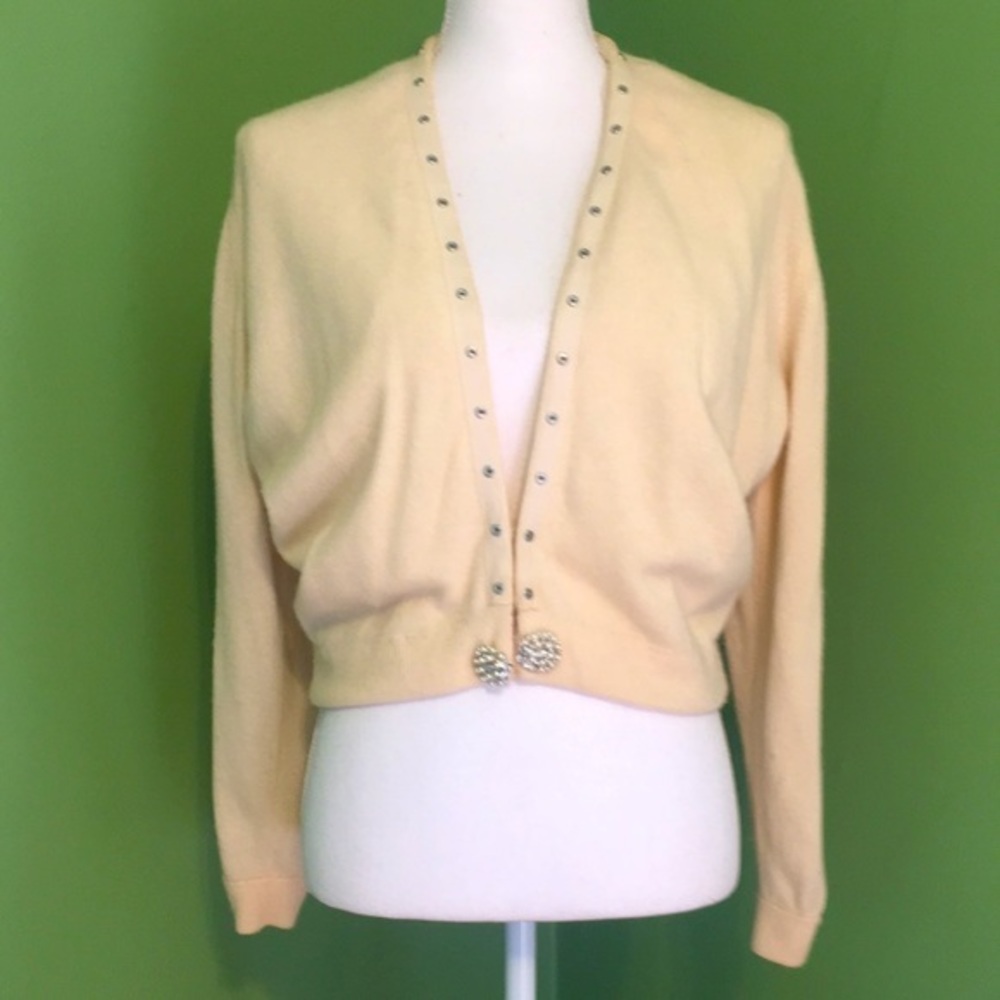Vintage CASHMERE BY MORITZ cream‎ cardigan sweater